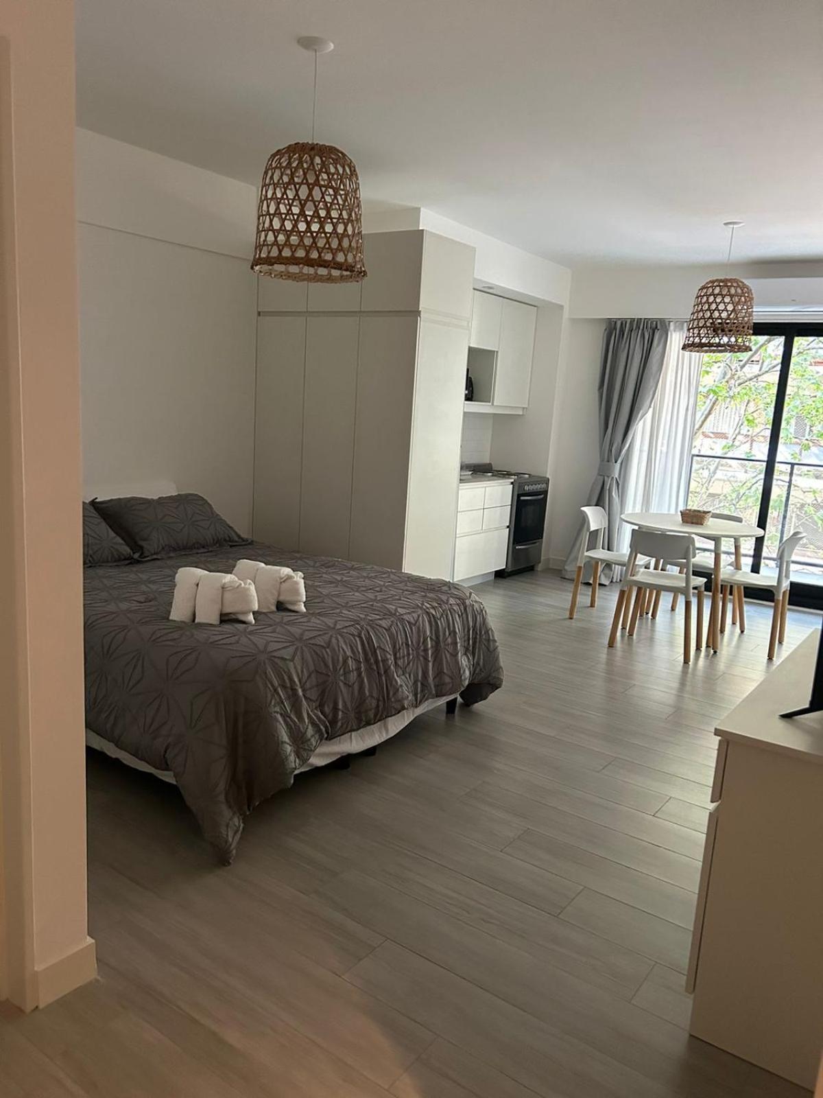 Deluxe Studio With Jacuzzi And Cowork In Palermo Appartamento *